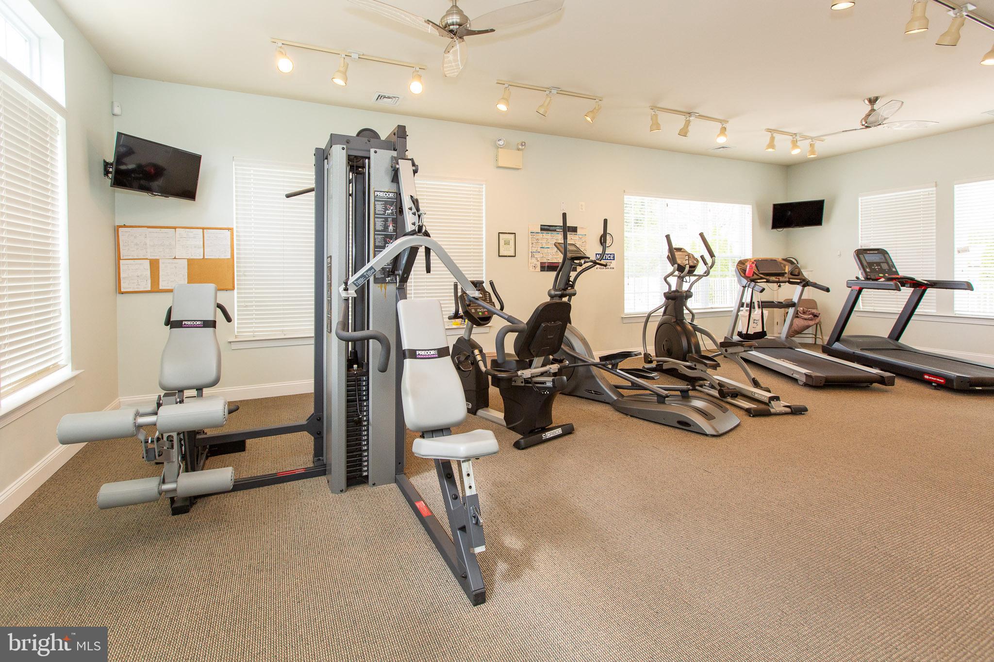 VICTORIA GARDENS - Residential