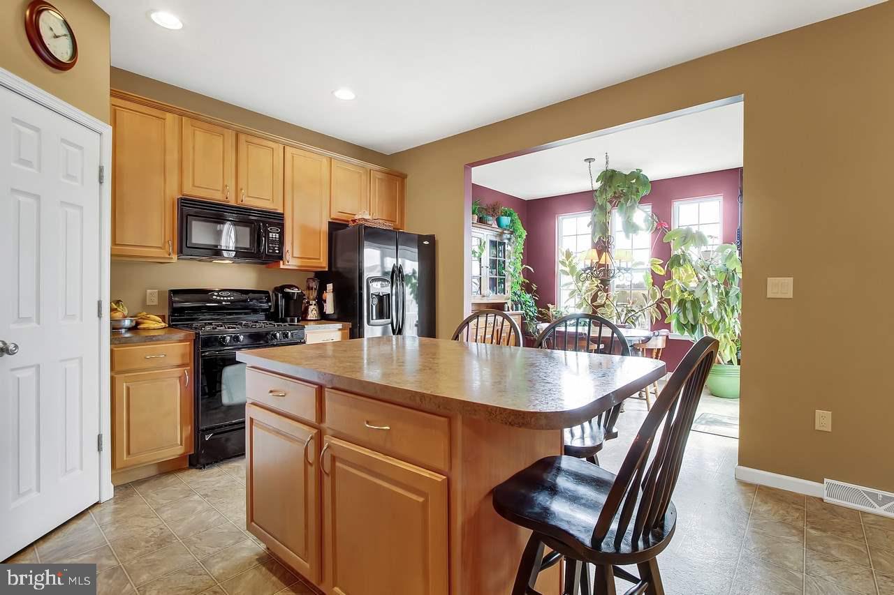 JACKSON HEIGHTS - Residential
