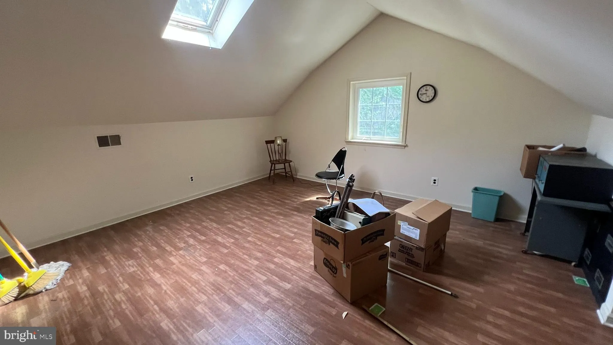 Collingswood, New Jersey 08108, United States, 3 Bedrooms Bedrooms, ,2 BathroomsBathrooms,Residential,Pending,150697