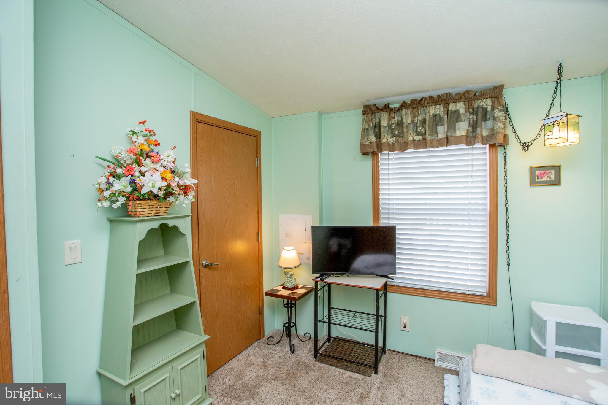 EASTERN DAWN MHP - Residential