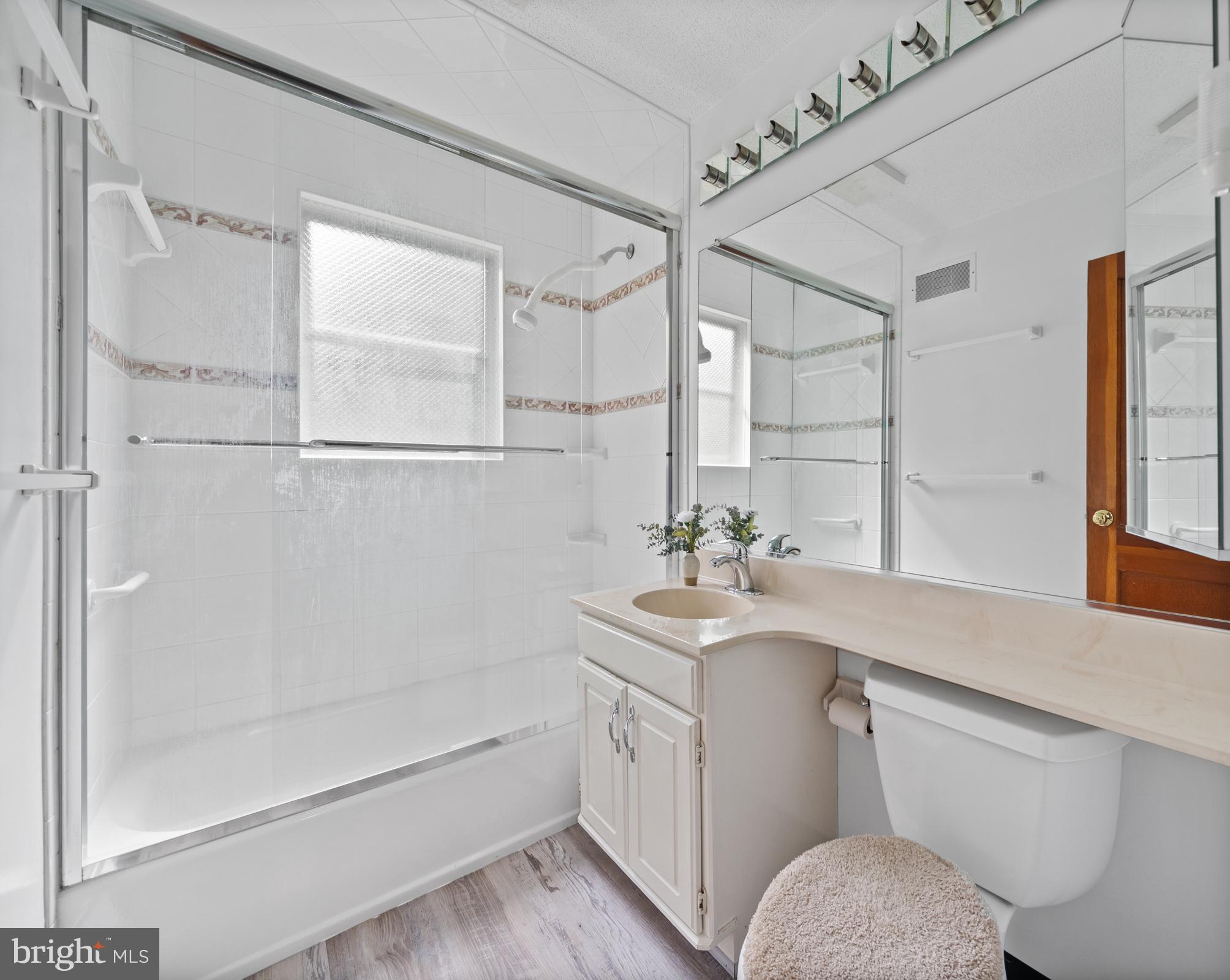 TWINKLING ACRES - Residential