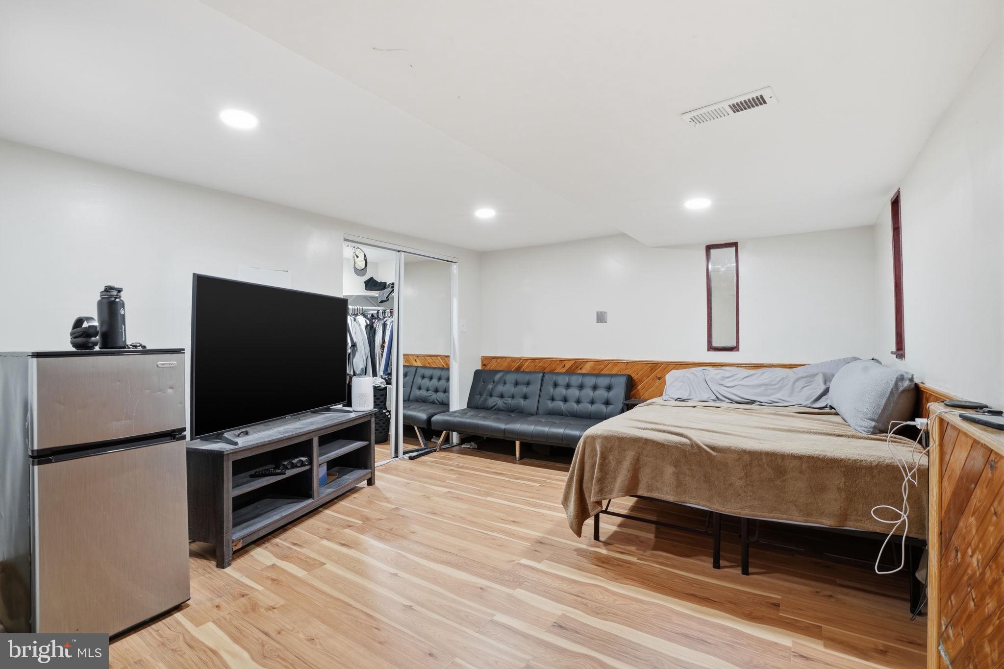 HENRYS RUN - Residential