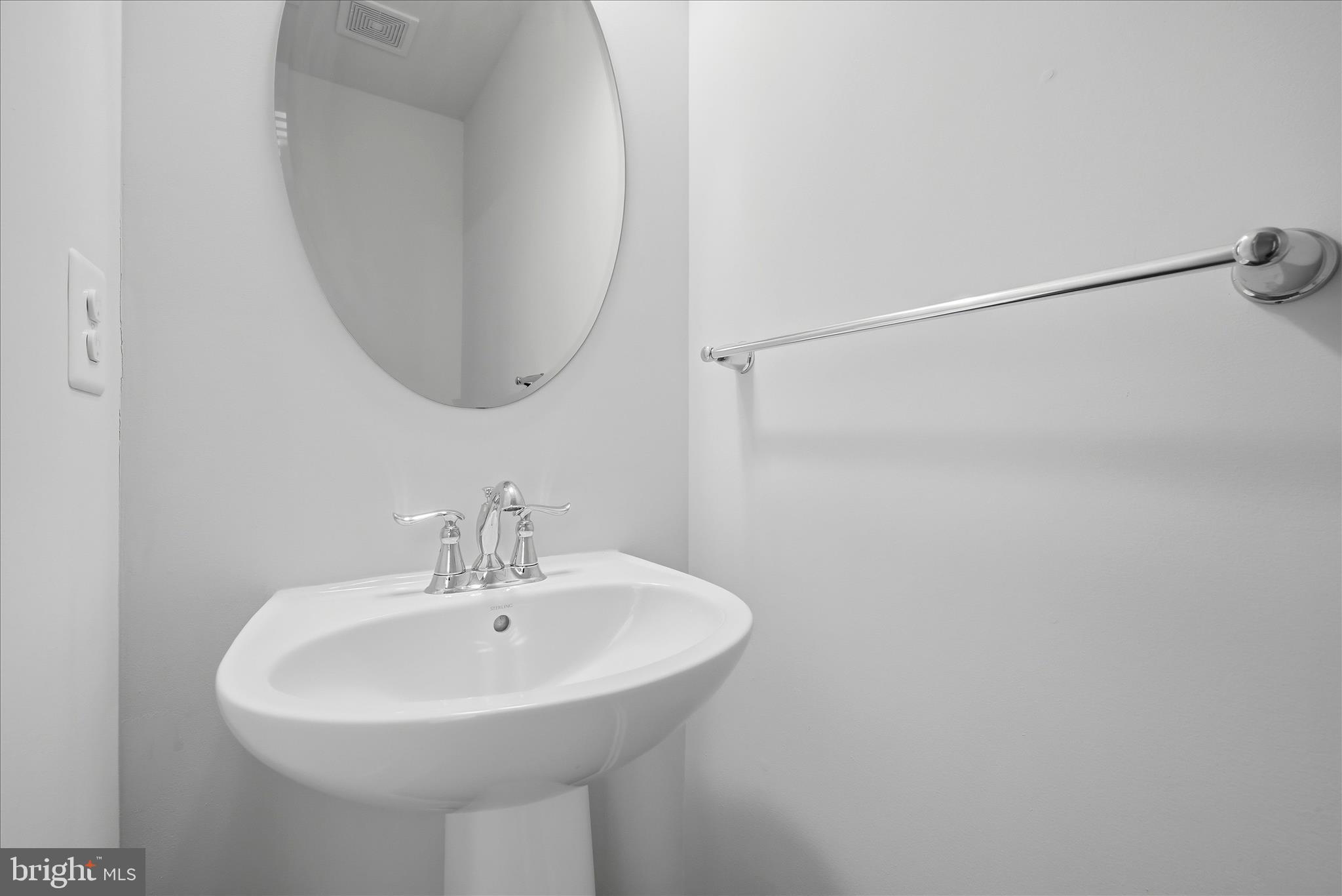 THE VILLAGE AT COURTHOUSE COMMONS - Residential