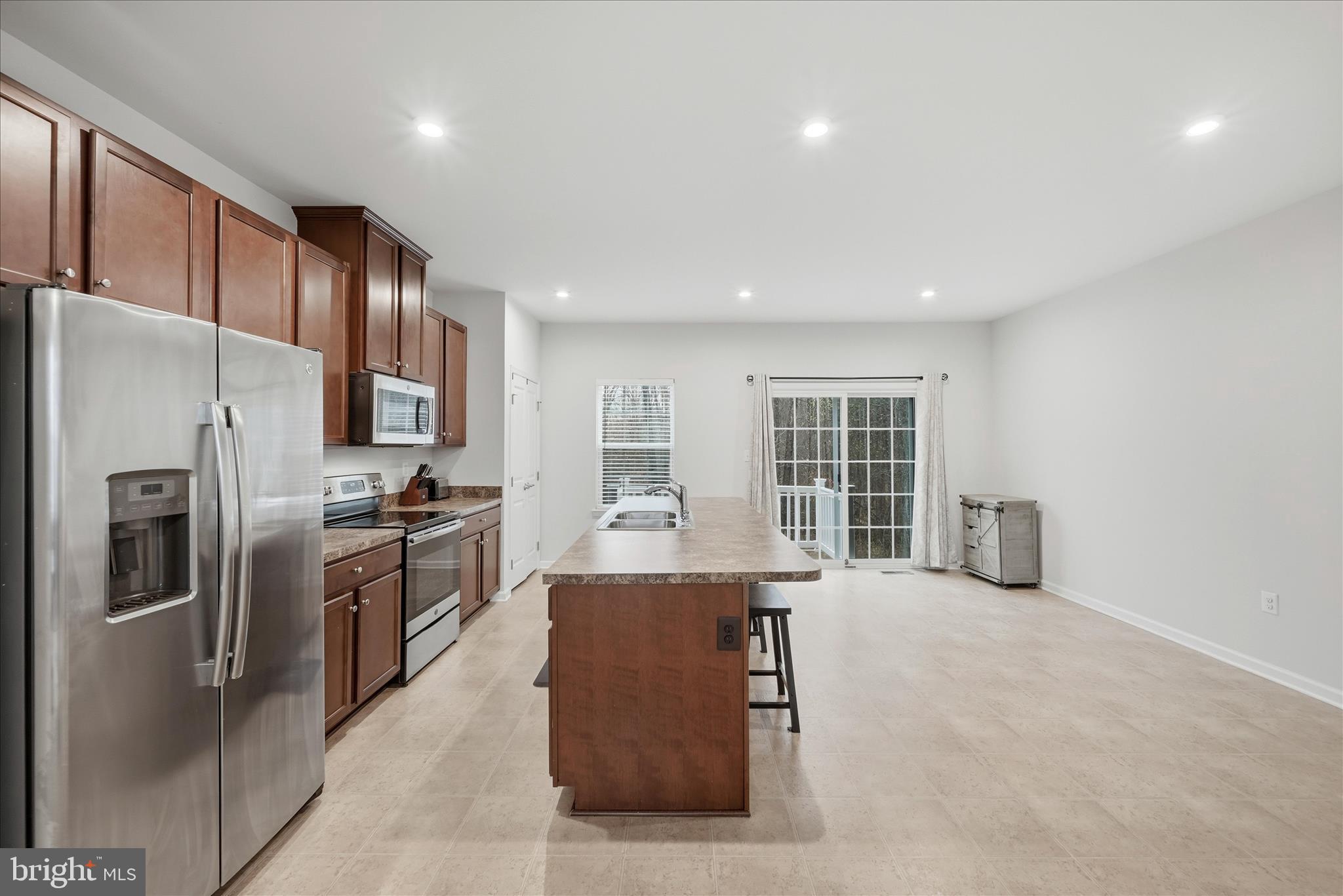 THE VILLAGE AT COURTHOUSE COMMONS - Residential