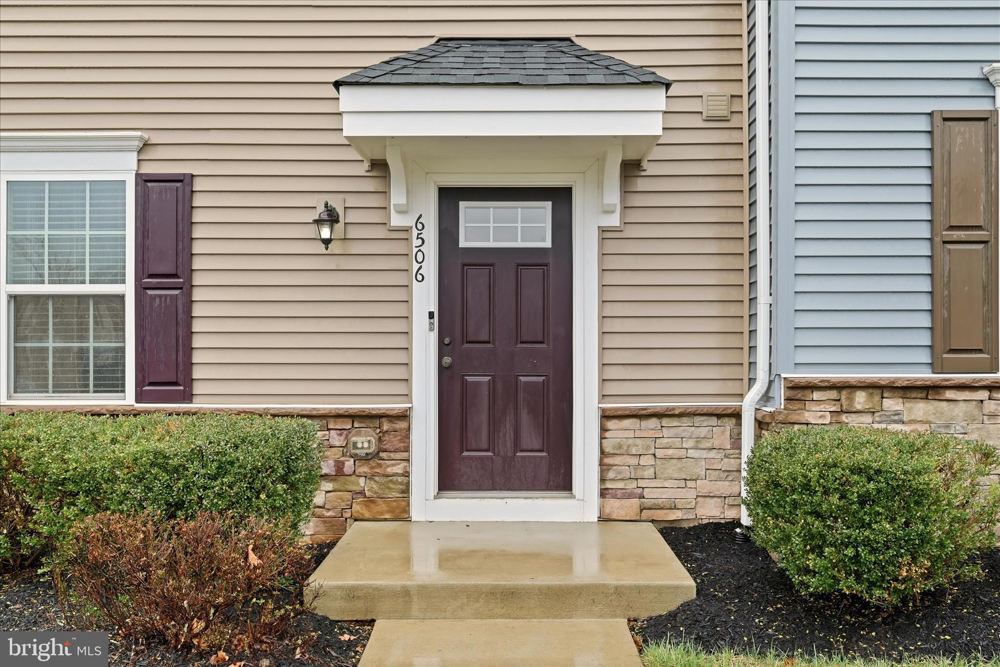 THE VILLAGE AT COURTHOUSE COMMONS - Residential