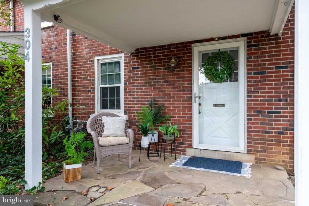 Photo of 304 ATKINS AVE, LANCASTER, PA 17603 (MLS # PALA2041290)