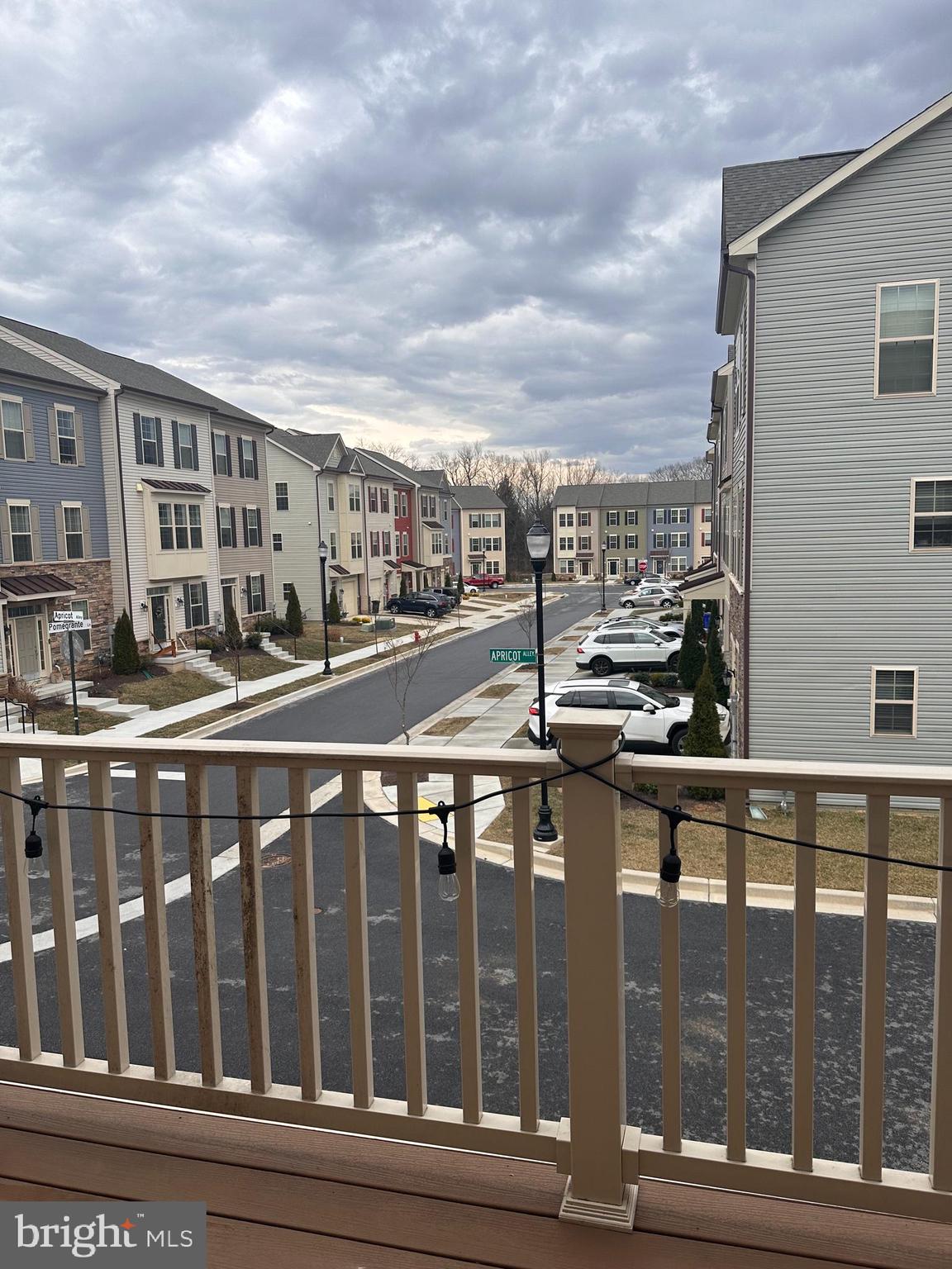 MACALLAN CROSSING - Residential Lease