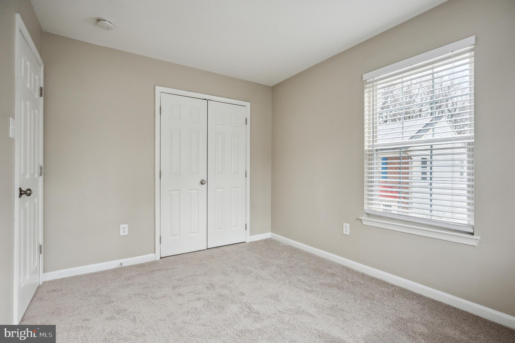 LONDON WOODS - Residential