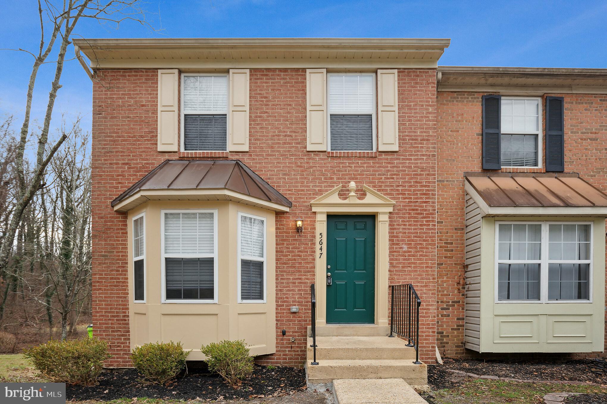 LONDON WOODS - Residential