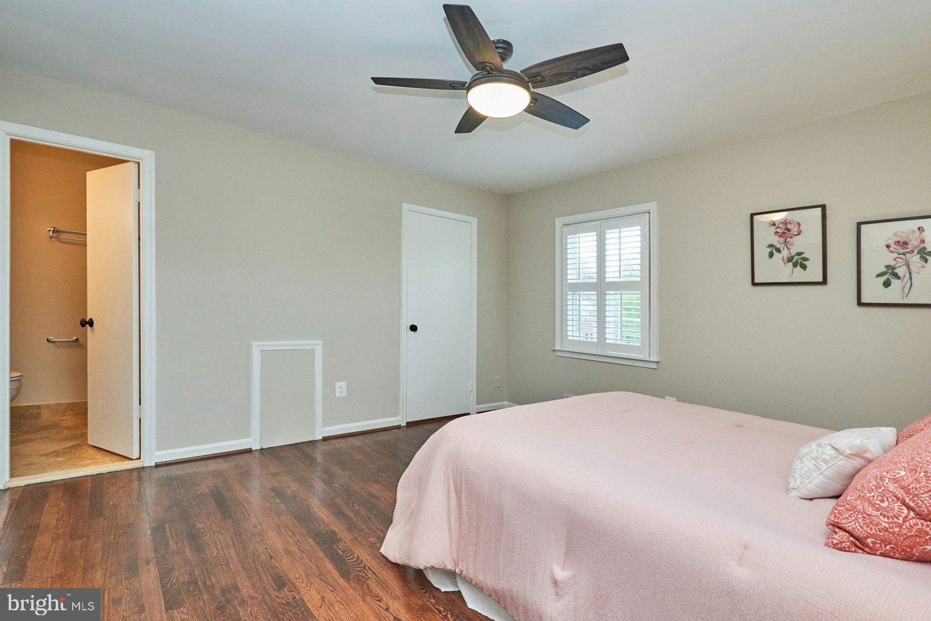 LAYTON COURT - Residential