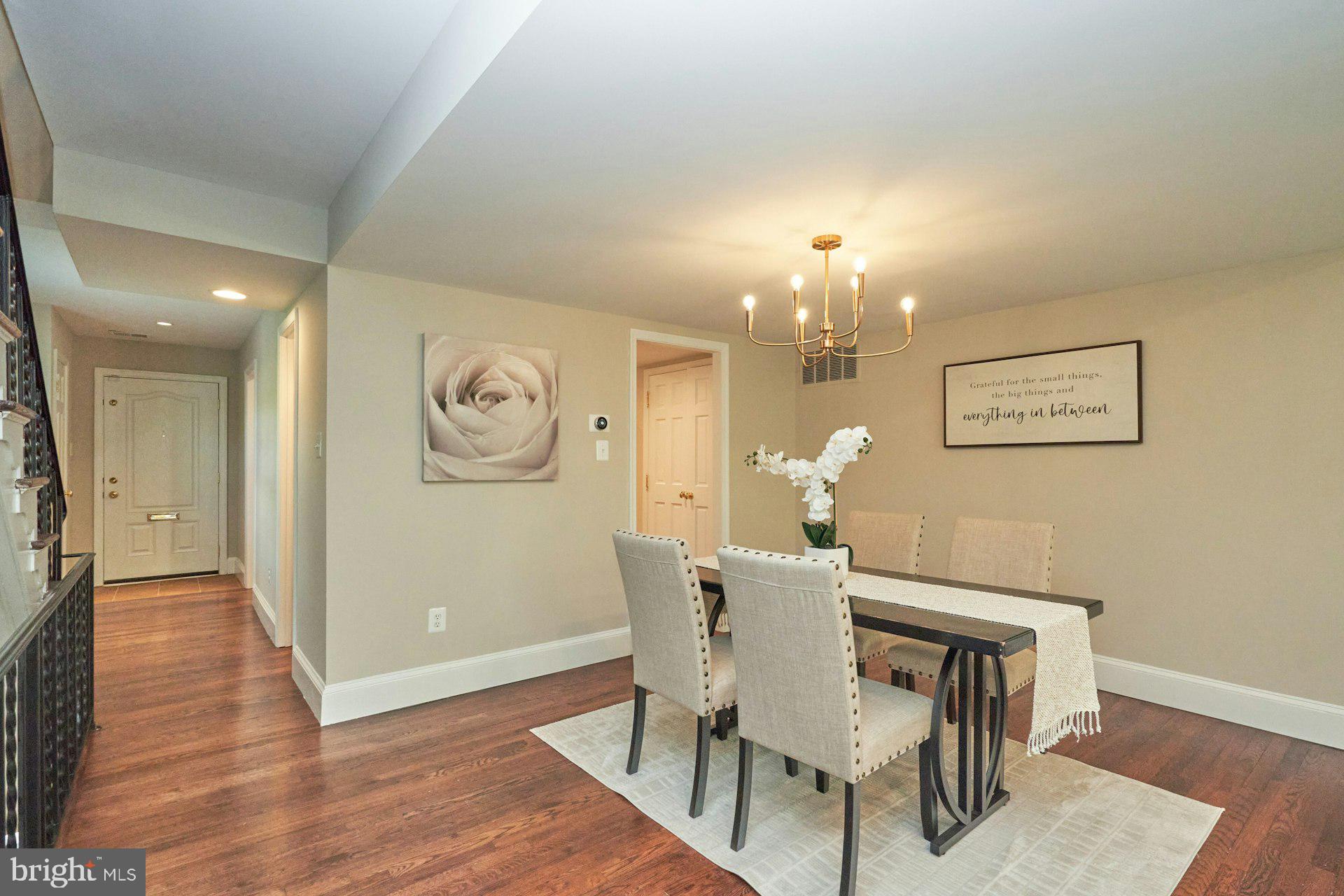 LAYTON COURT - Residential