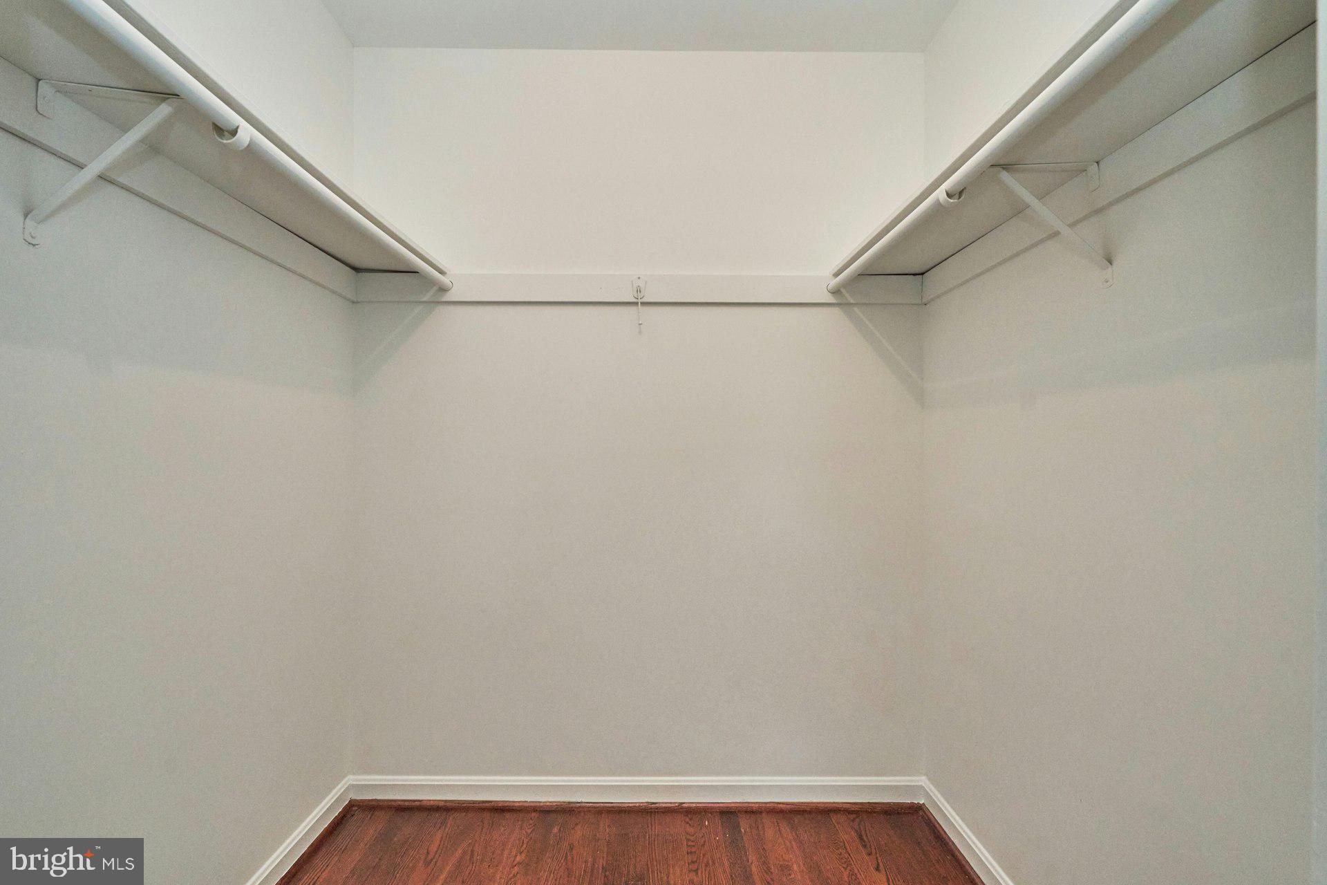 LAYTON COURT - Residential