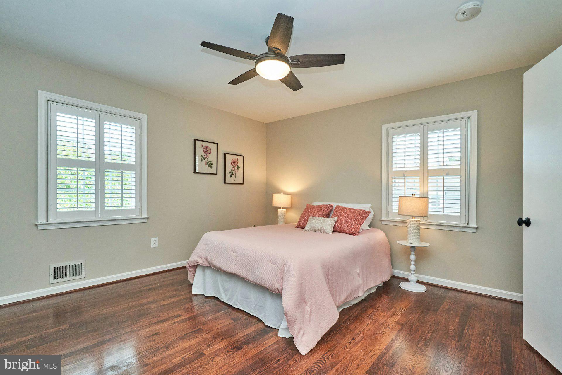 LAYTON COURT - Residential