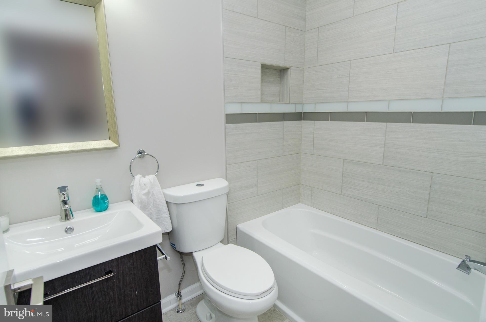 PATTERSON PARK - Residential Lease