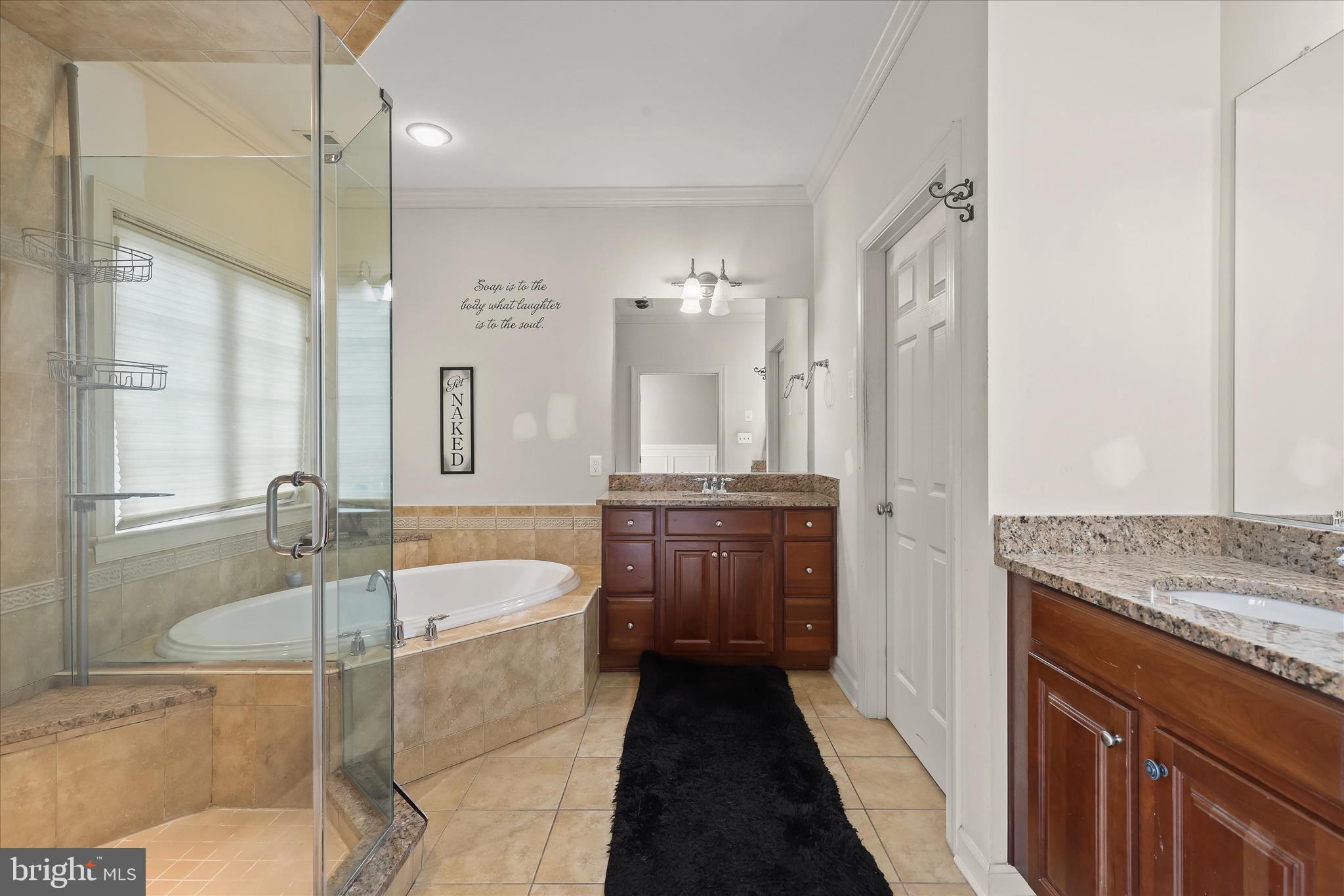 SHERLOCK HOLMES ESTATES - Residential