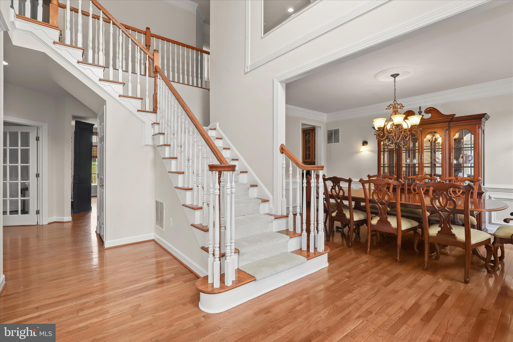 SHERLOCK HOLMES ESTATES - Residential