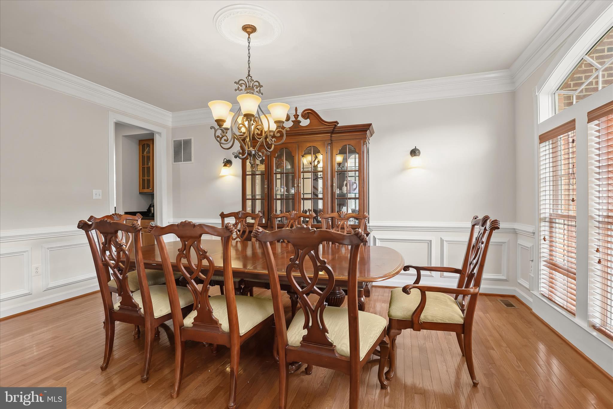 SHERLOCK HOLMES ESTATES - Residential
