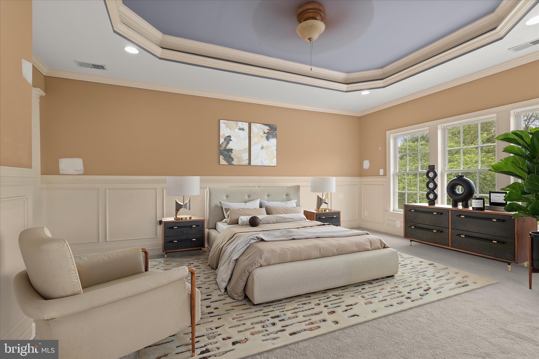 SHERLOCK HOLMES ESTATES - Residential