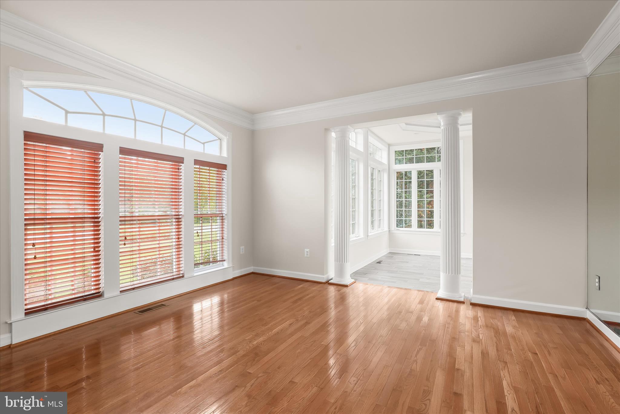SHERLOCK HOLMES ESTATES - Residential