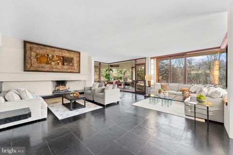 51 CROSBY BROWN ROAD GLADWYNE PA 19035