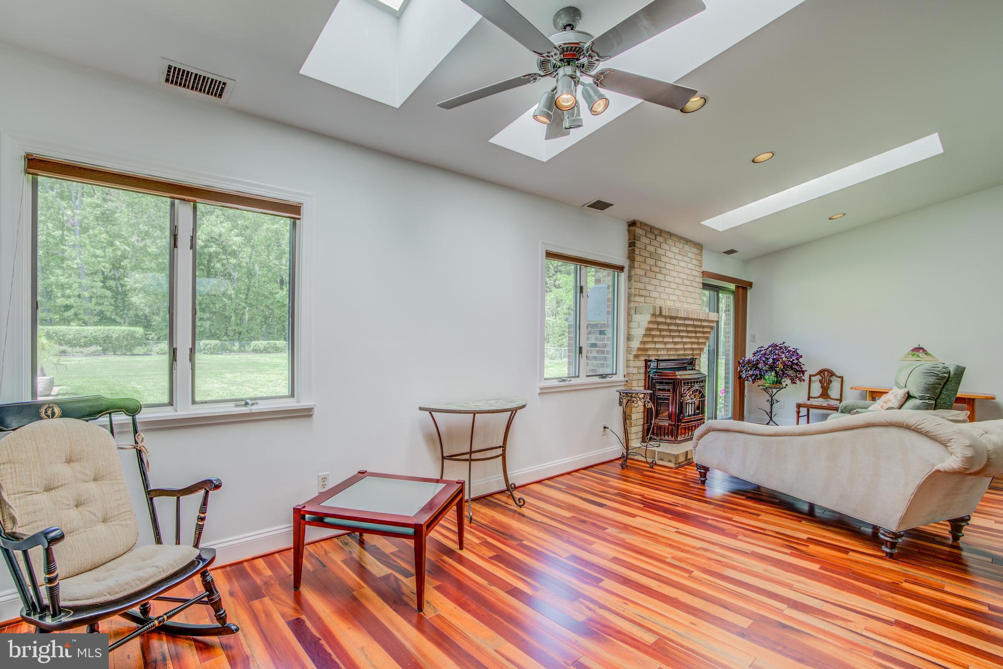 BROOKFIELD ON THE MAGOTHY - Residential