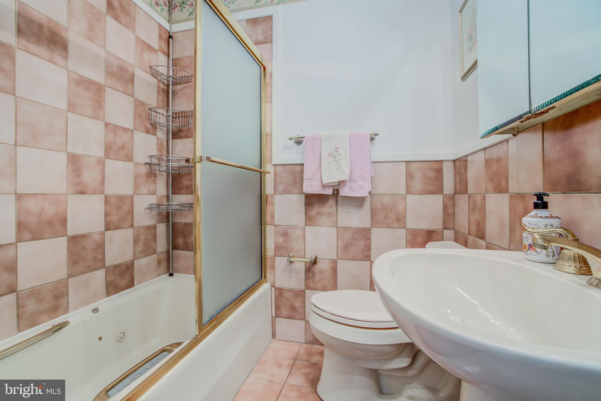 BROOKFIELD ON THE MAGOTHY - Residential