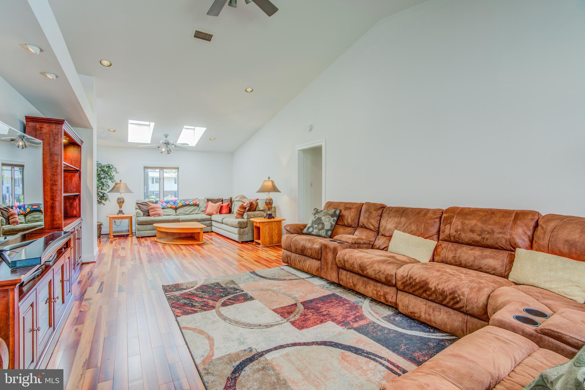 BROOKFIELD ON THE MAGOTHY - Residential