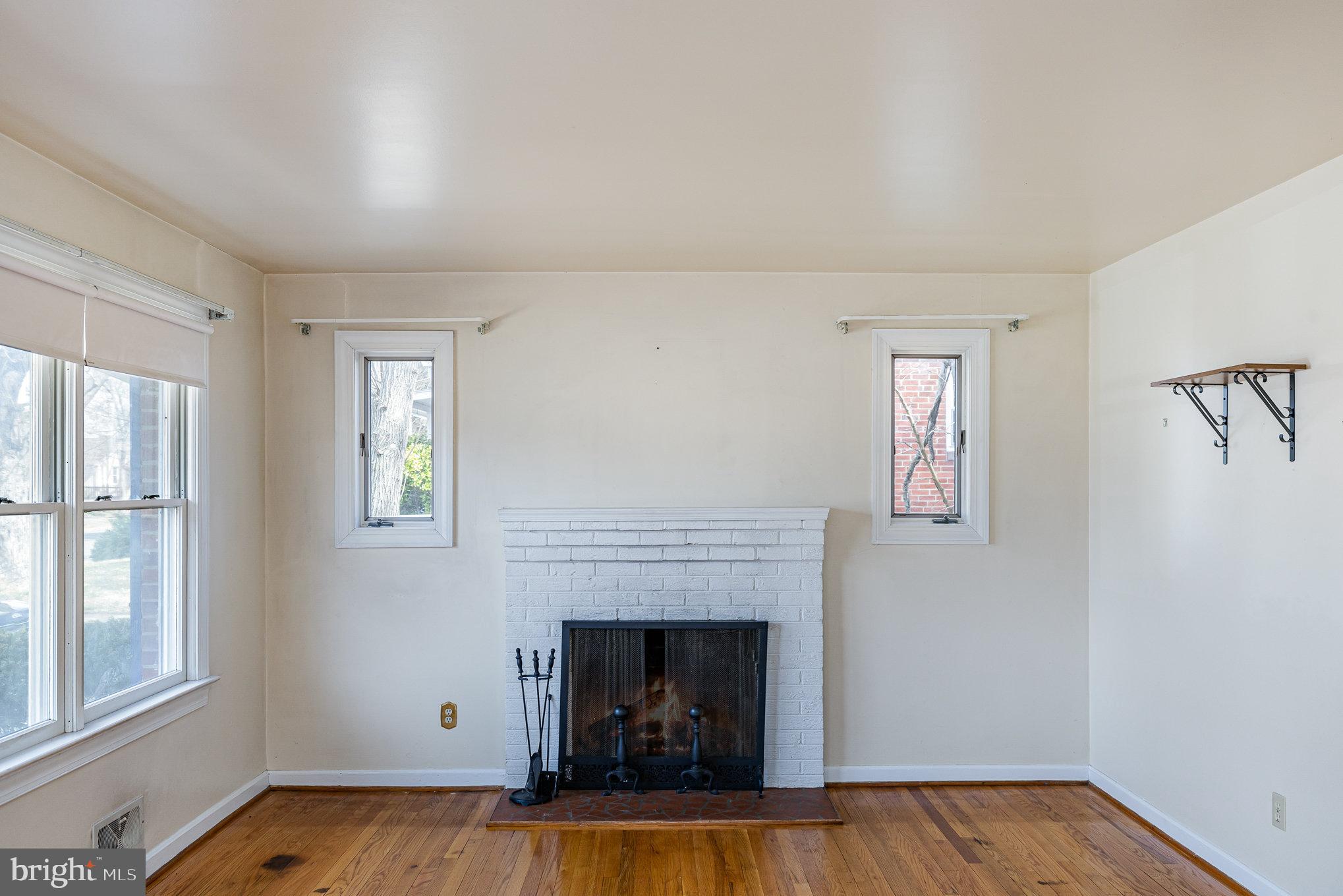 NORMANDY VILLAGE - Residential