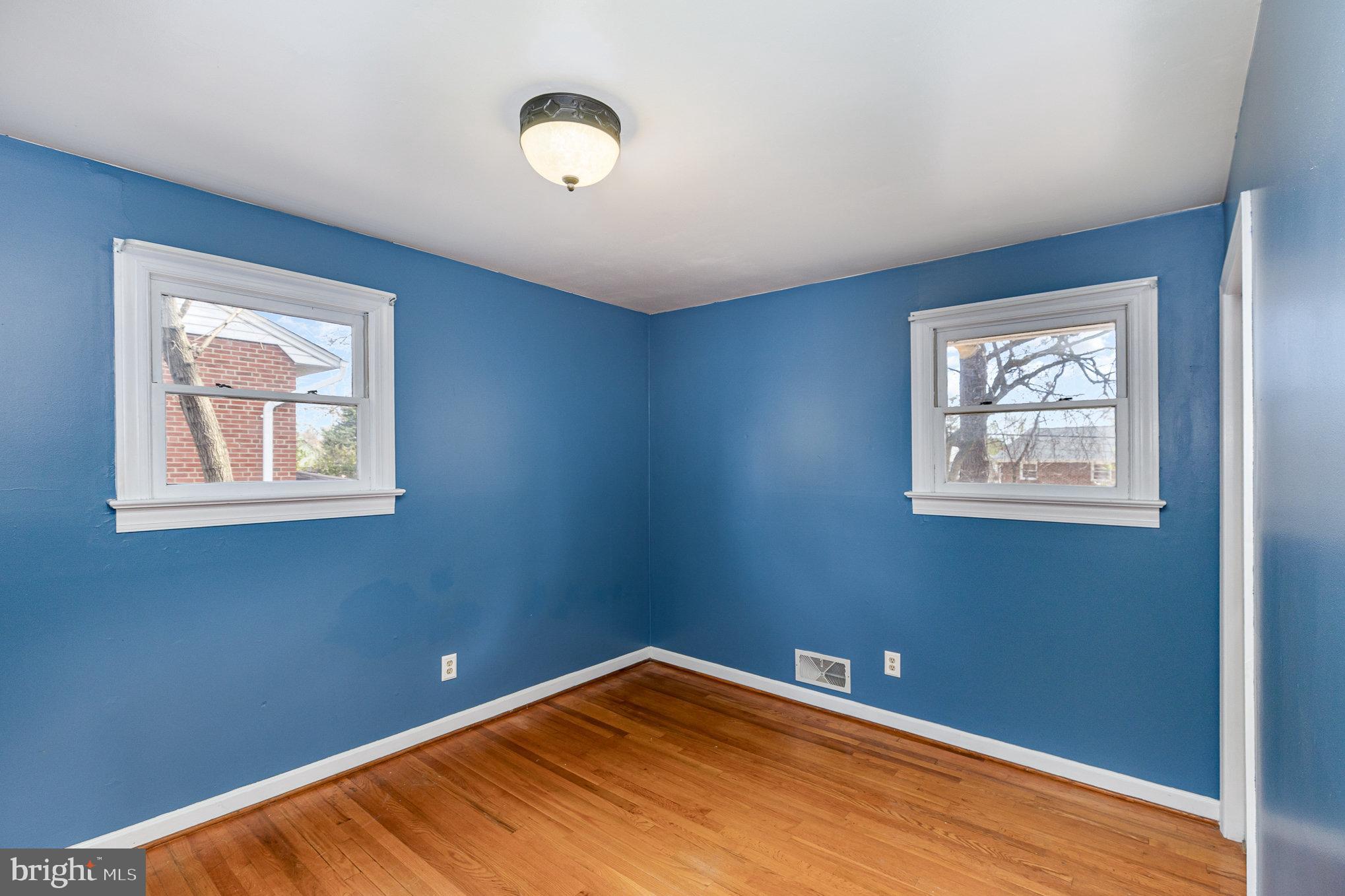 NORMANDY VILLAGE - Residential