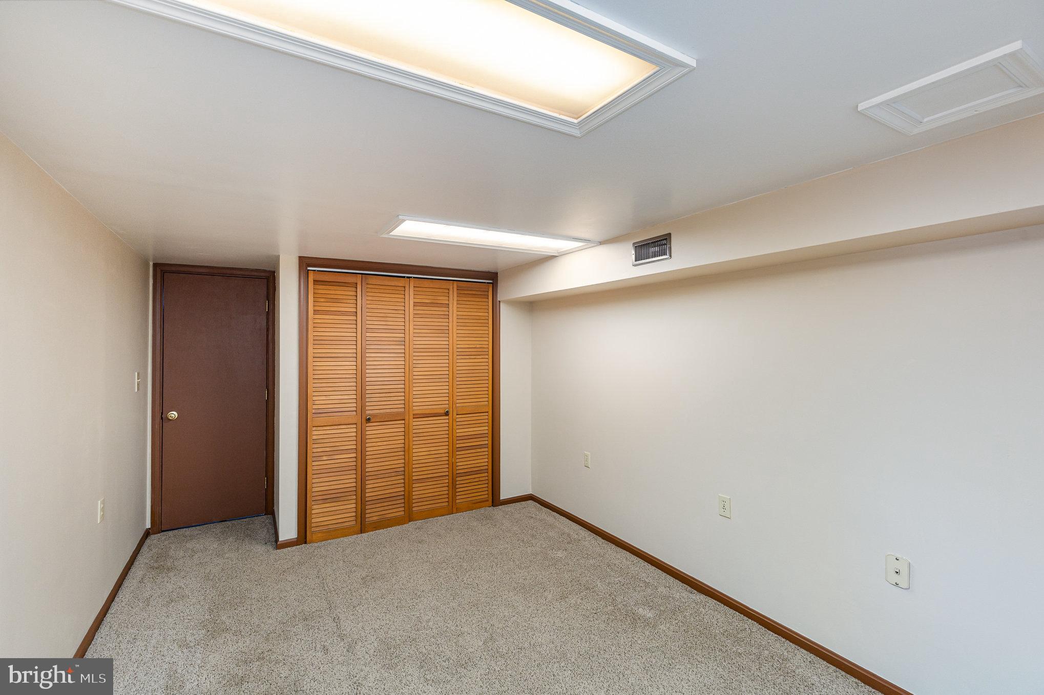 NORMANDY VILLAGE - Residential