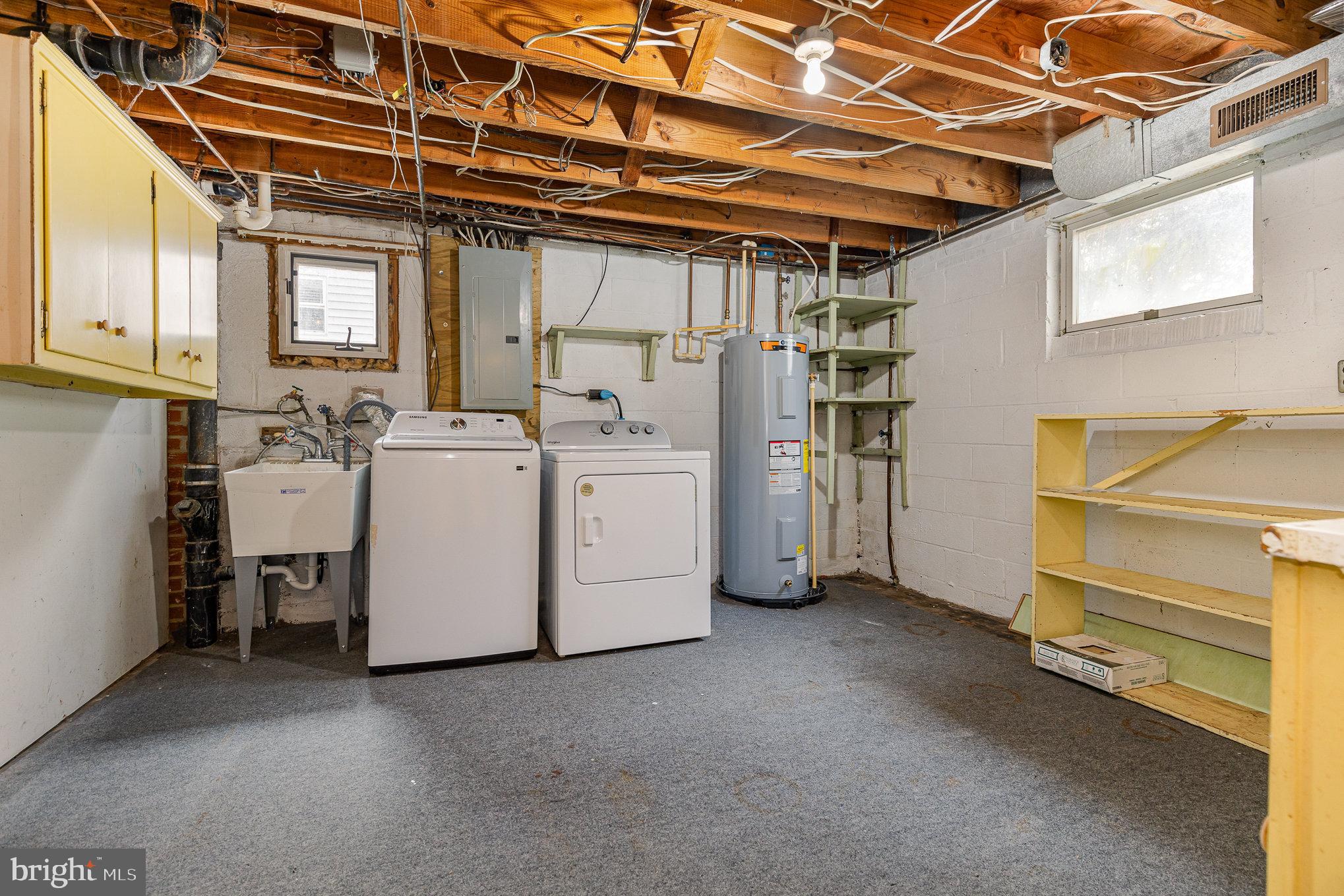 NORMANDY VILLAGE - Residential