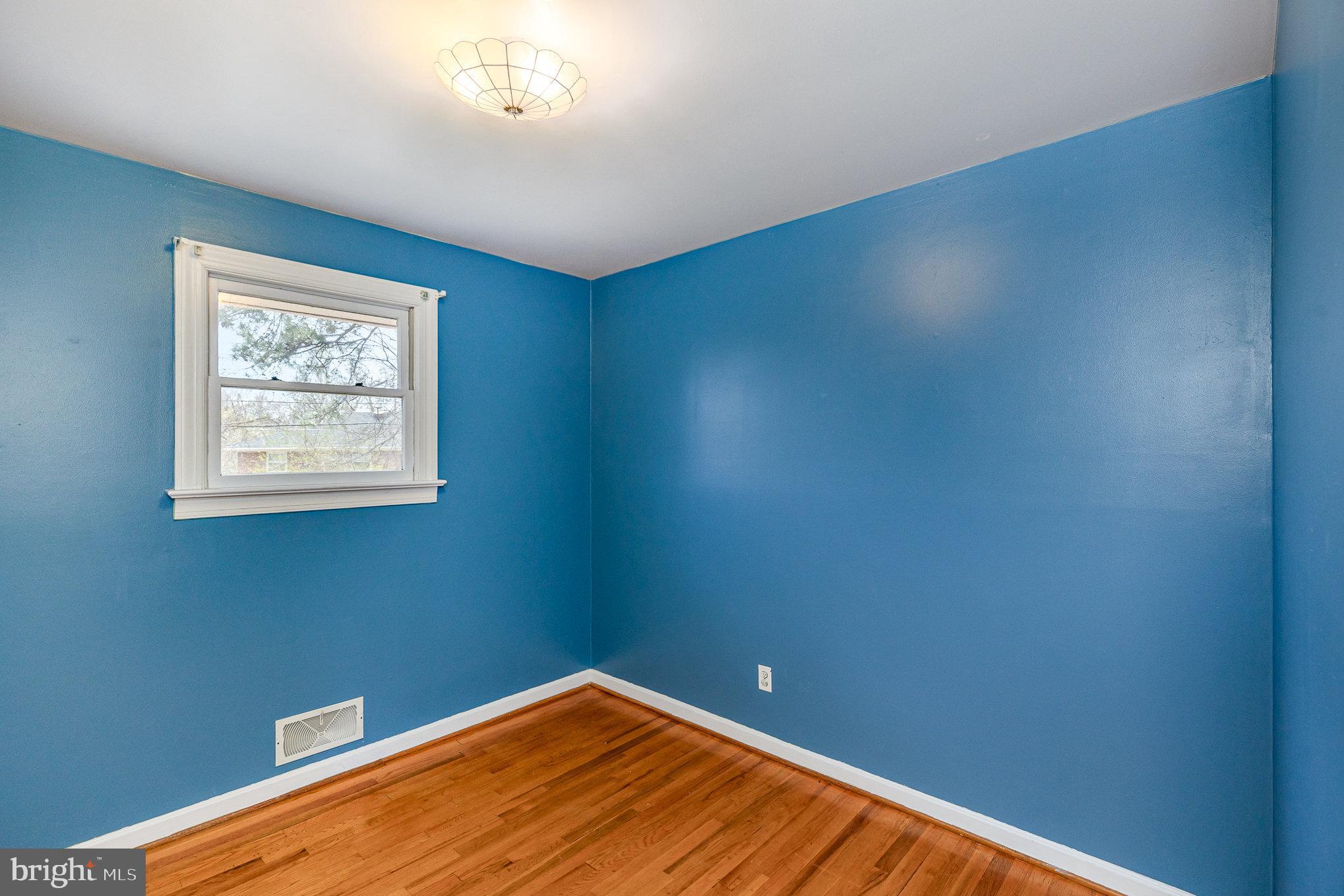 NORMANDY VILLAGE - Residential