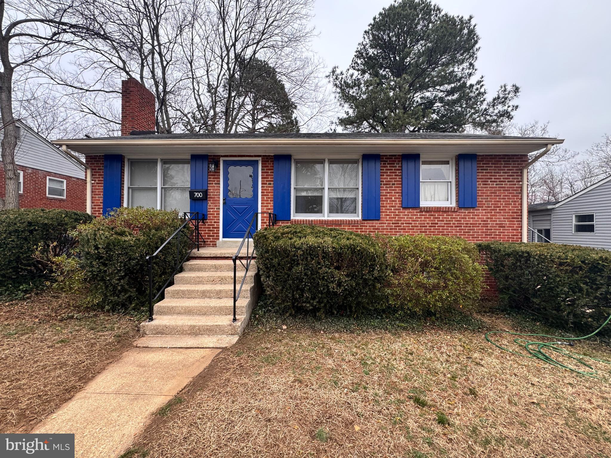 NORMANDY VILLAGE - Residential