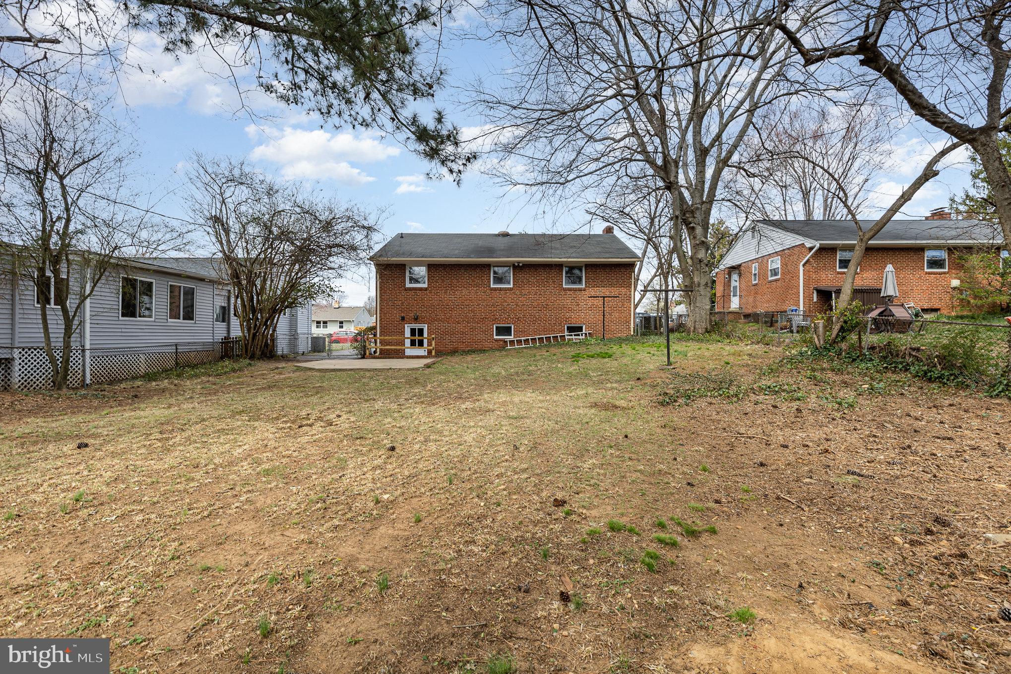 NORMANDY VILLAGE - Residential