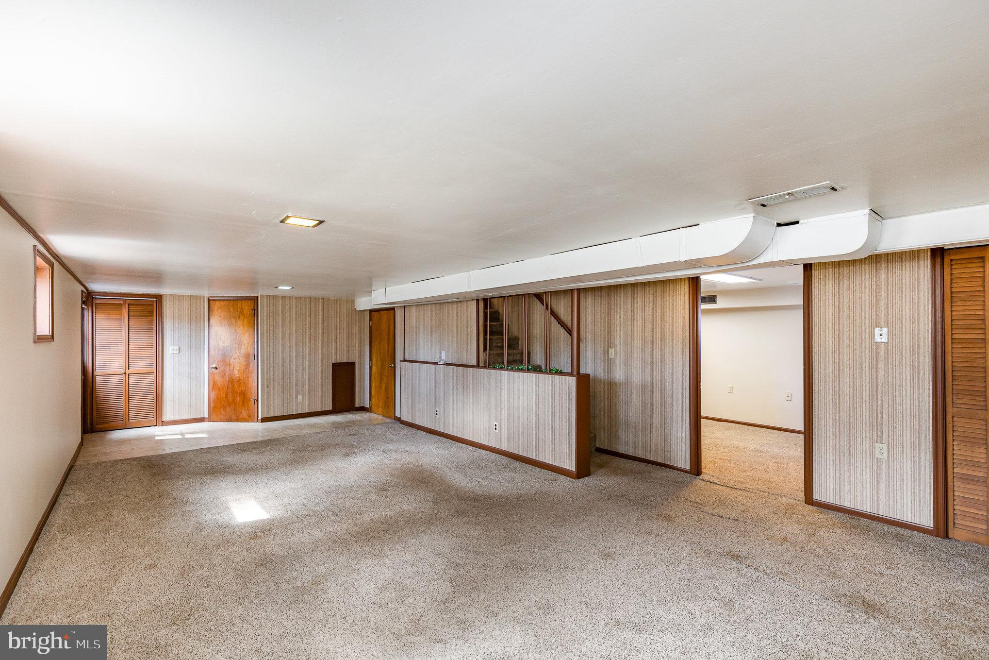 NORMANDY VILLAGE - Residential