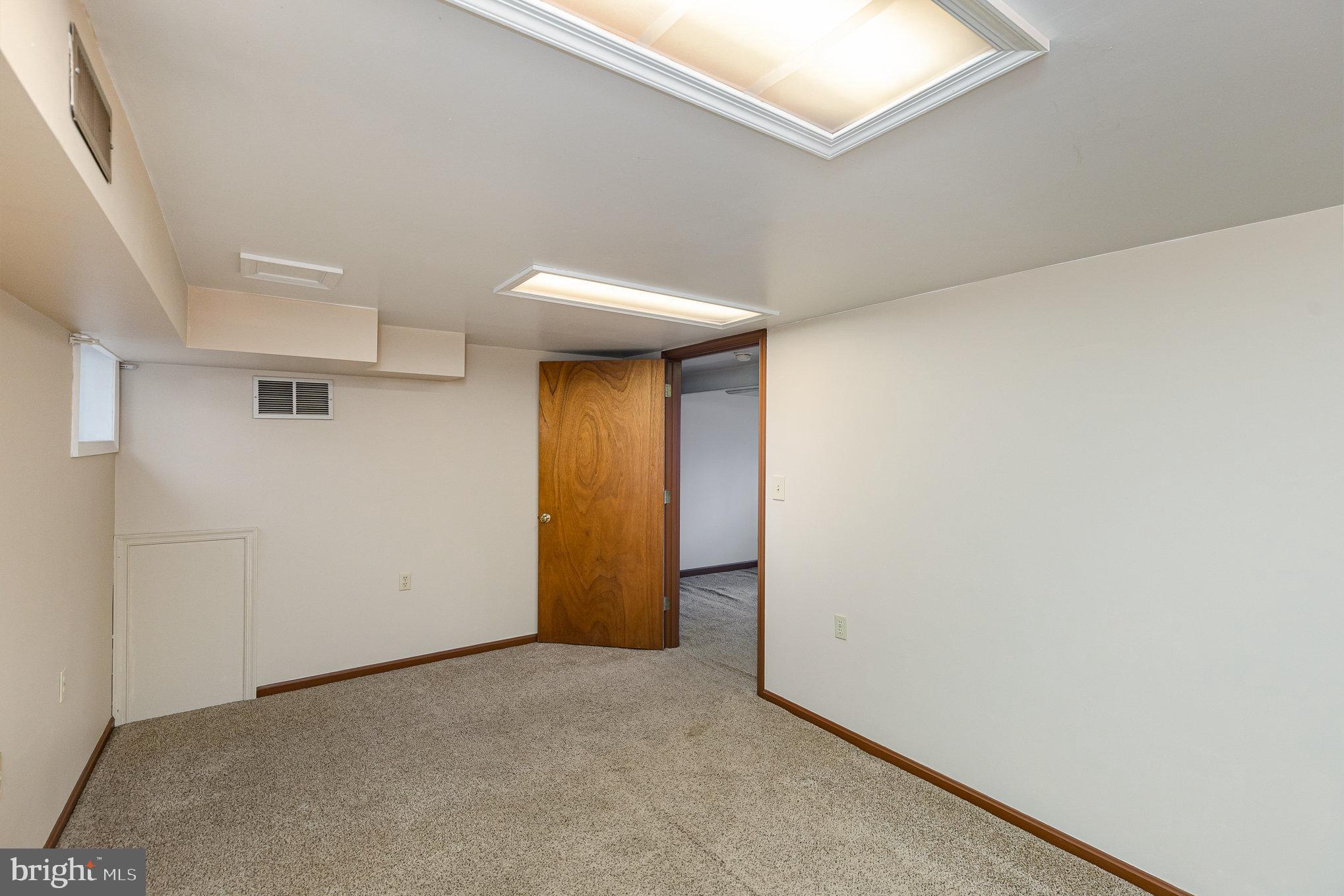 NORMANDY VILLAGE - Residential