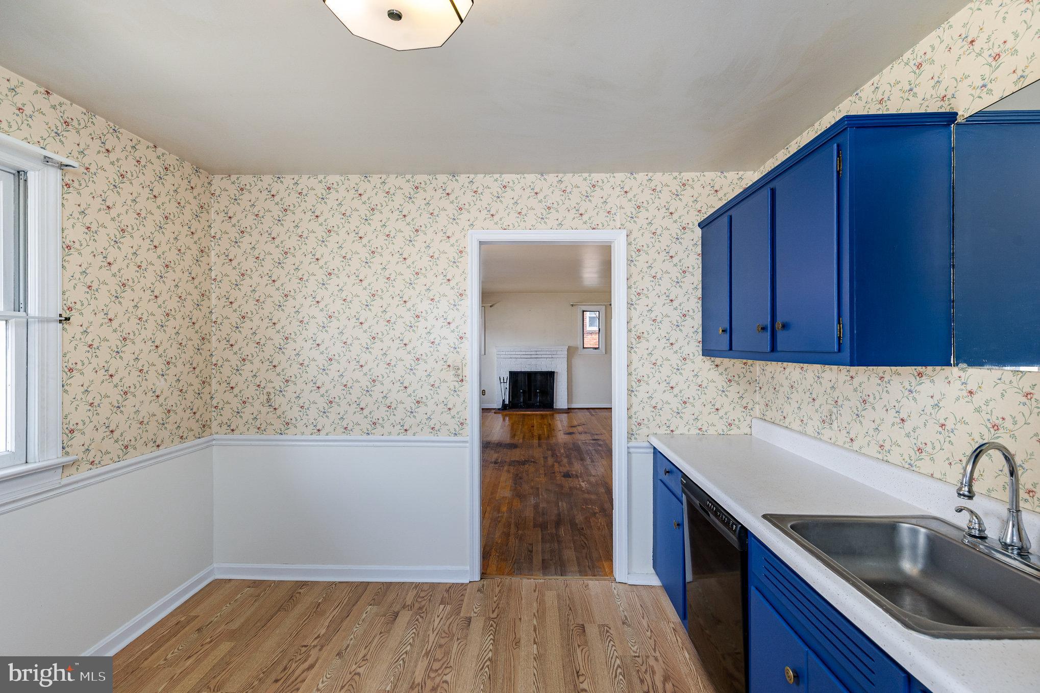 NORMANDY VILLAGE - Residential