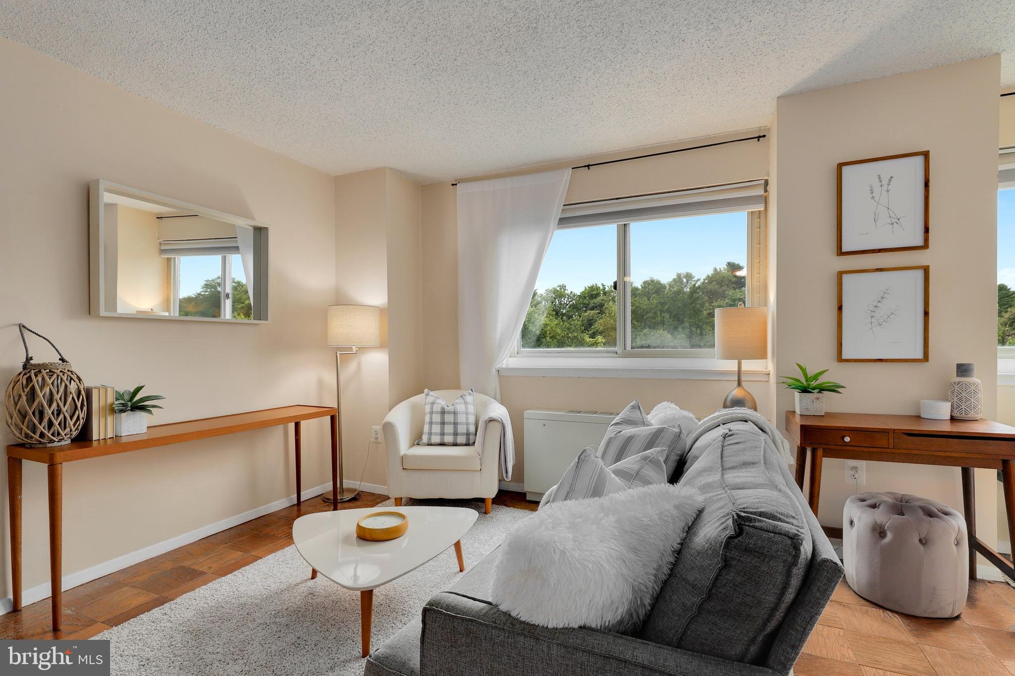 PARC EAST - Residential