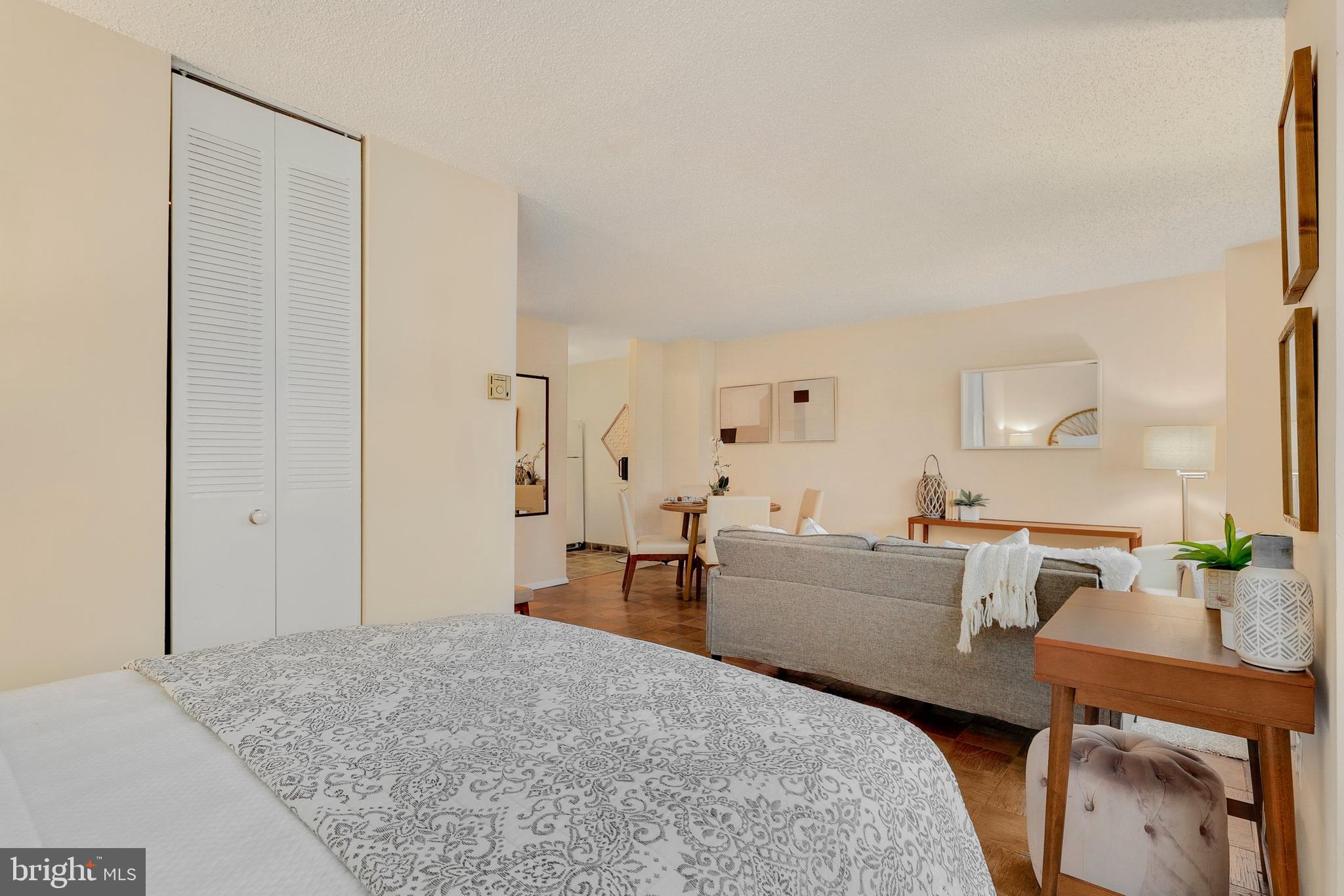 PARC EAST - Residential