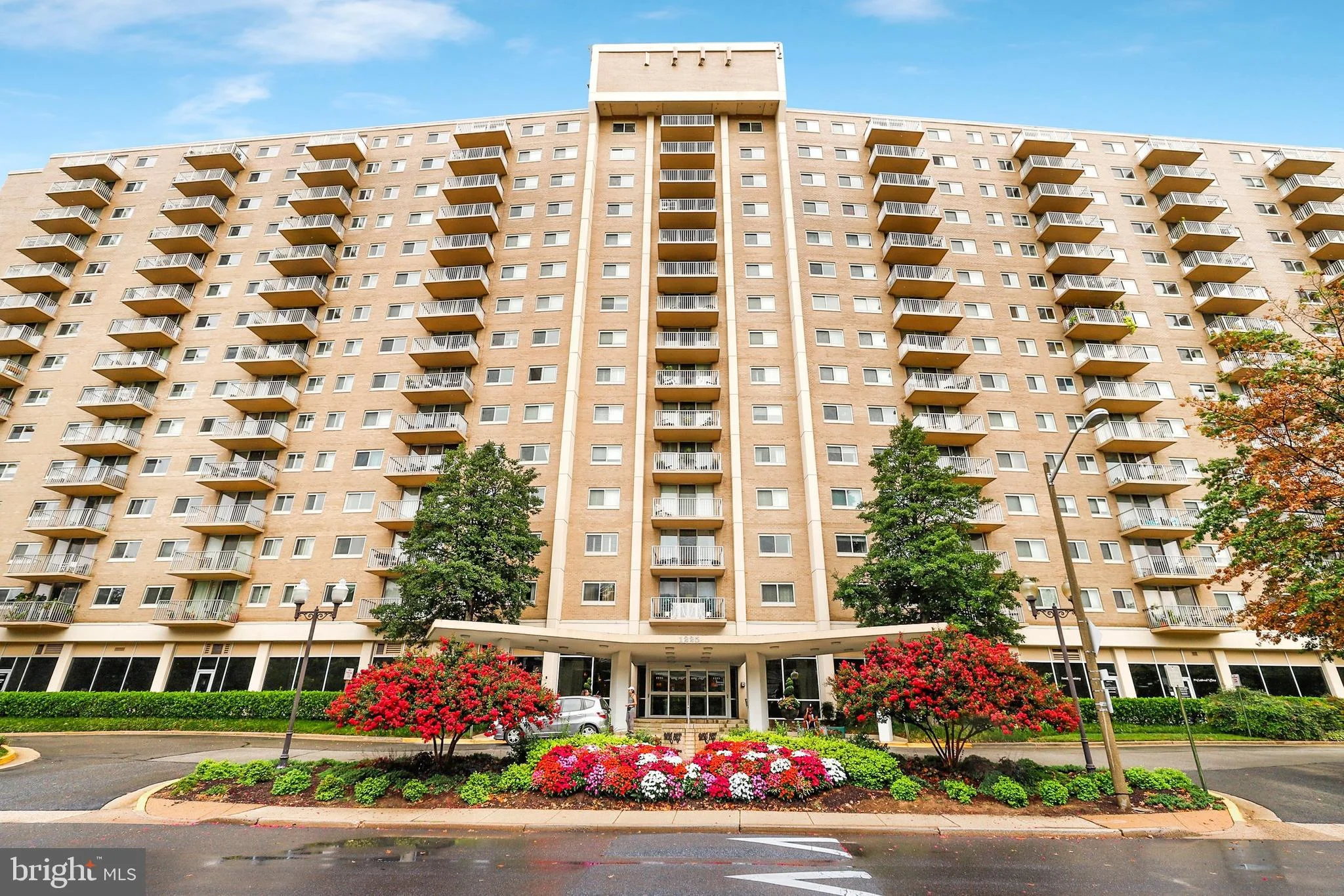 1225 Martha Custis Drive Unit 503, Alexandria, VA 22302