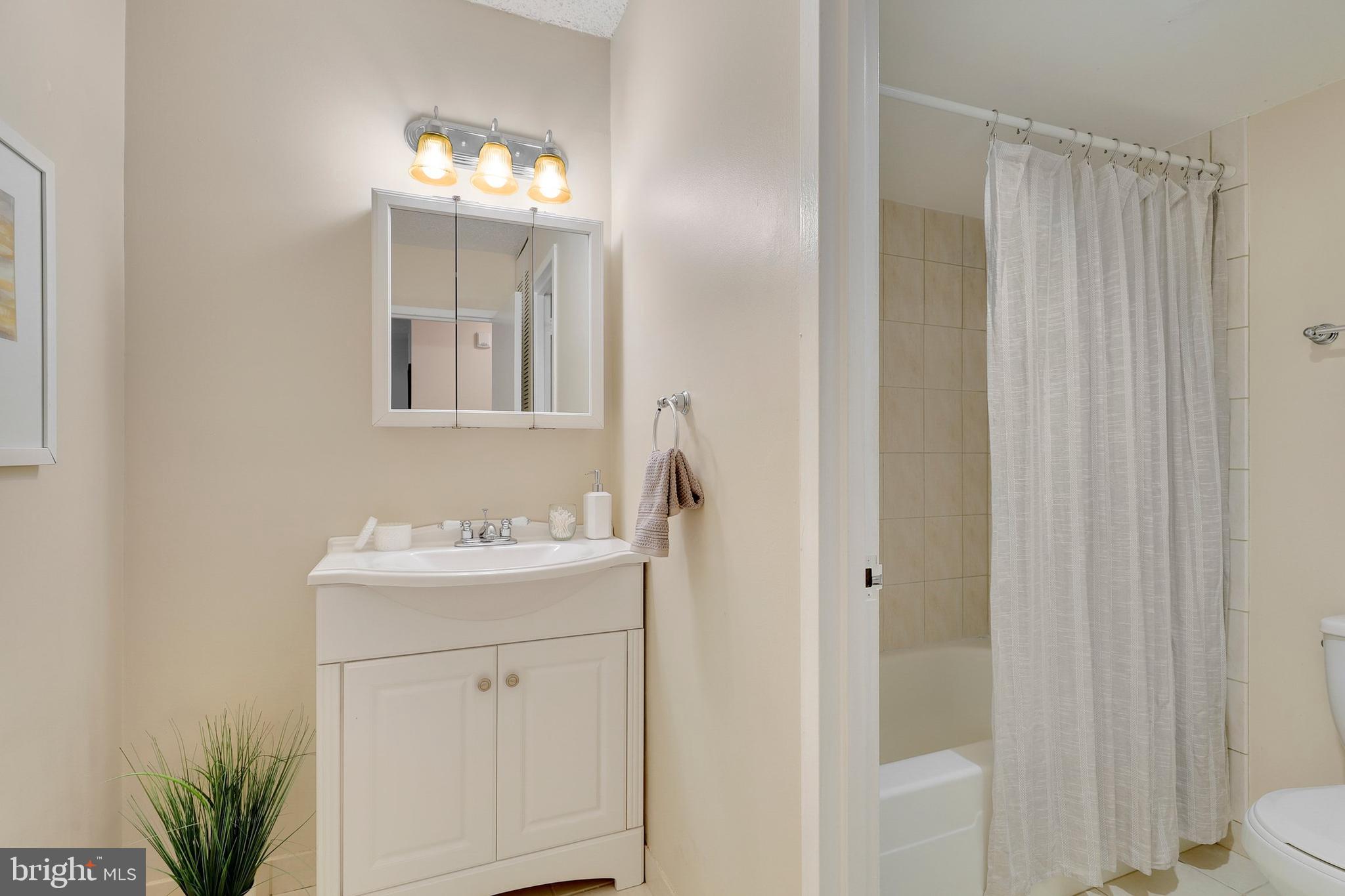 PARC EAST - Residential