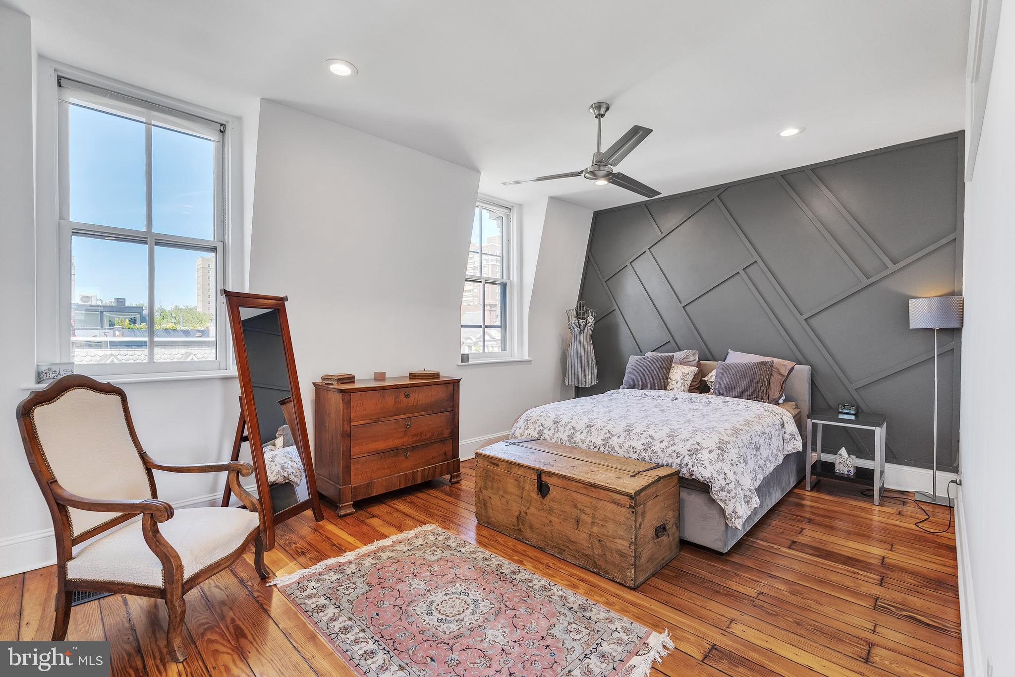 RITTENHOUSE SQUARE - Residential