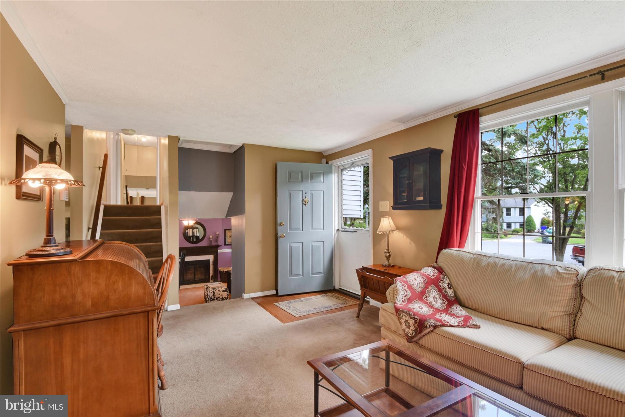 1324 SPLIT RAIL LANE