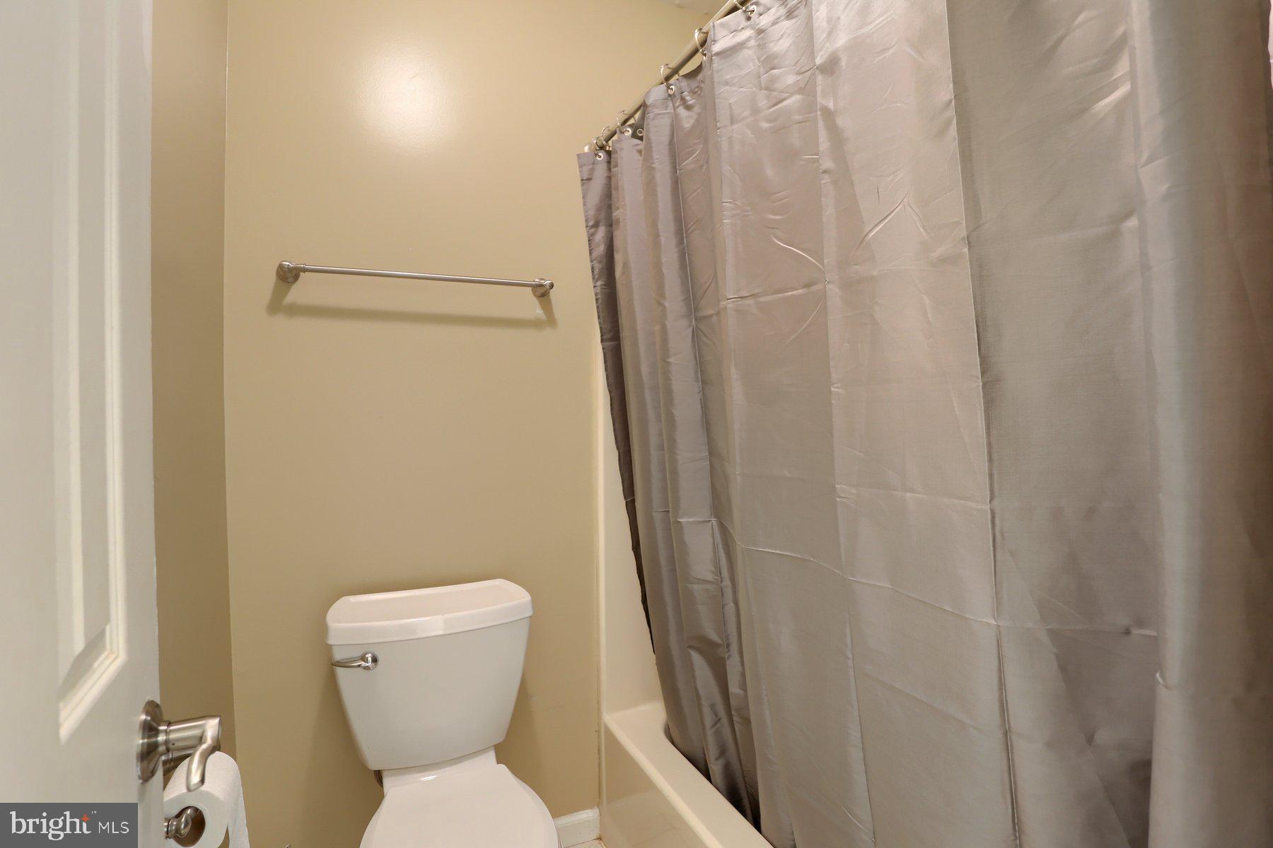 SPRINGFORD MANOR - Residential