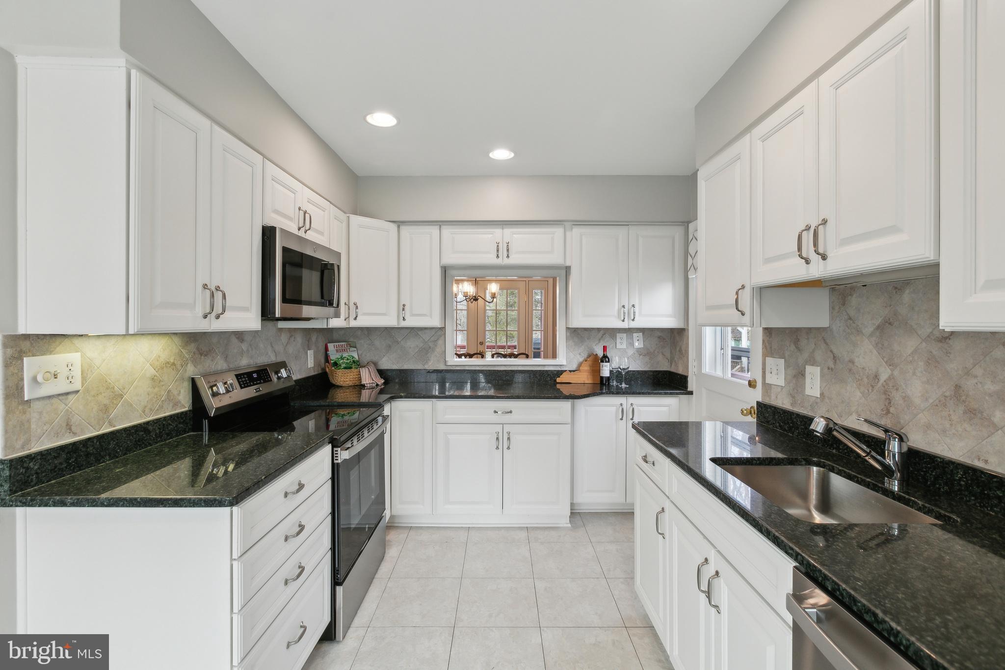 WESTWOOD VIEW - Residential