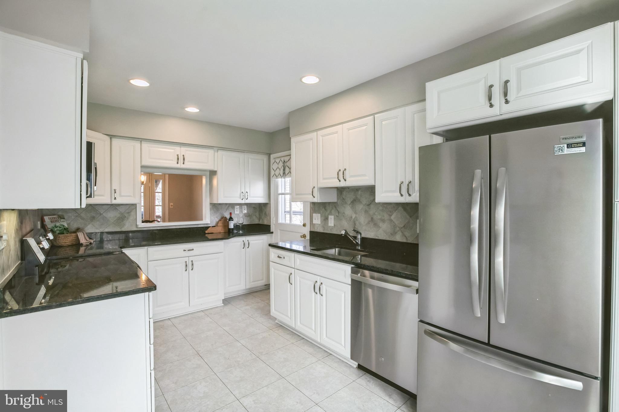 WESTWOOD VIEW - Residential