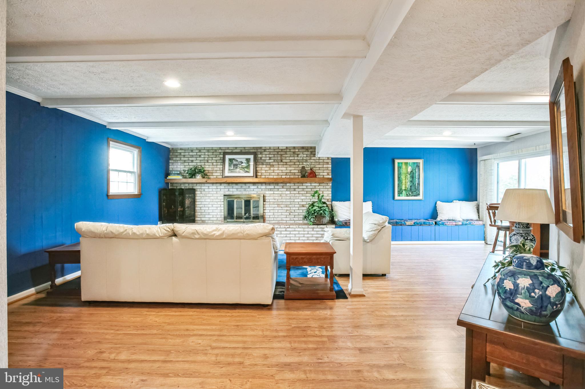 WESTWOOD VIEW - Residential