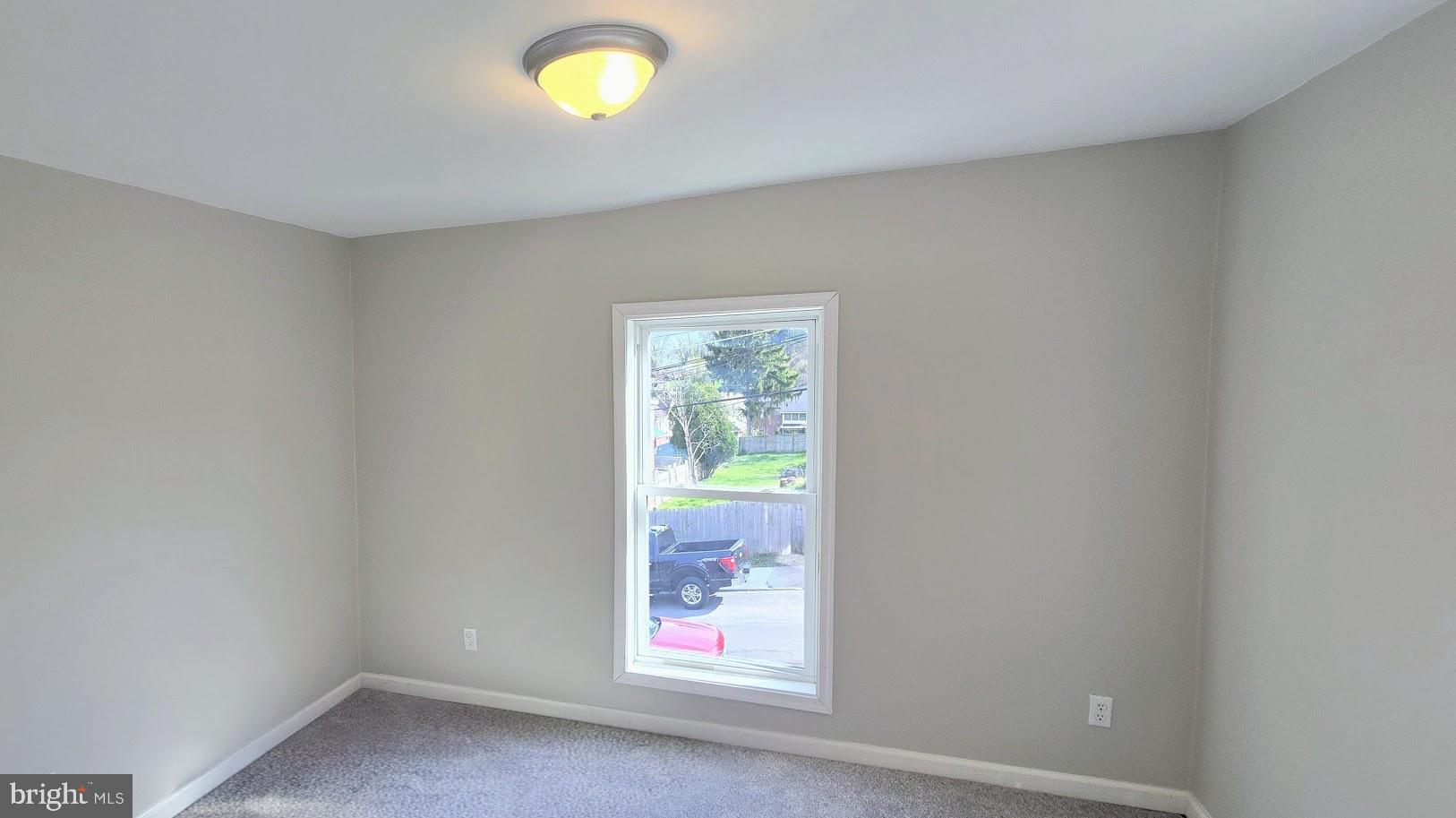 LEWISTOWN BORO - Residential