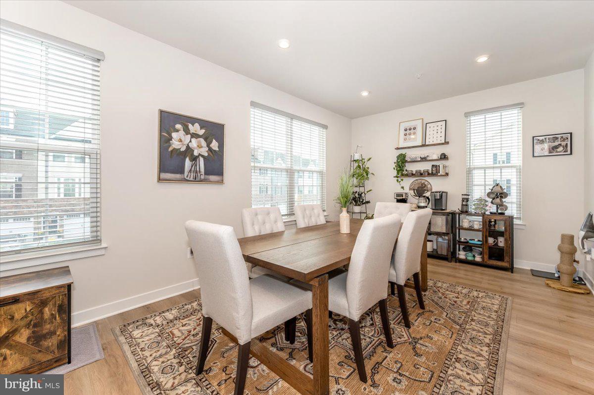 BELLE AIR TOWNHOMES - Residential