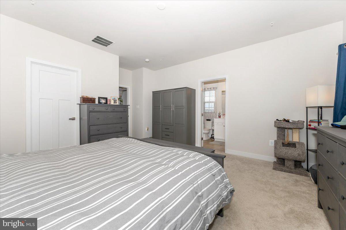 BELLE AIR TOWNHOMES - Residential